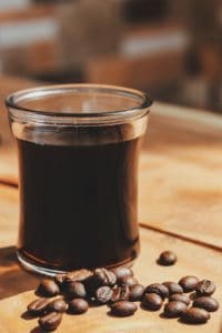 Der Mokka Kaffee wird auch kleiner Schwarzer genannt - Urkaffee Mocca Der Mokka Kaffee wird auch kleiner Schwarzer genannt - Urkaffee Mocca